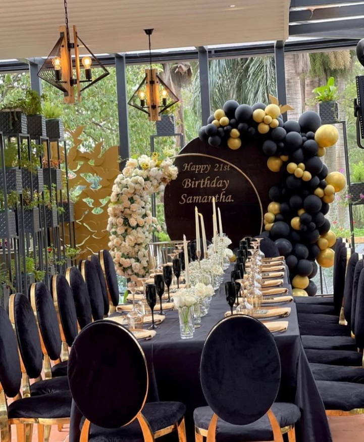 Birthday table decoration in black n gold